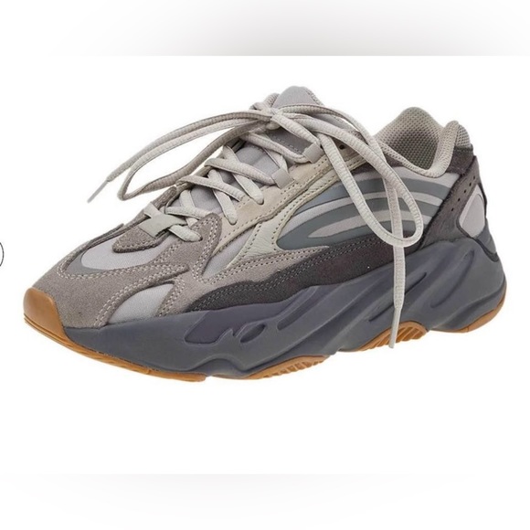 Yeezy Grey Suede Boost 700 V2 Tephra Sneakers - Picture 1 of 7
